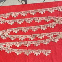 Merletto di tombolo fatto a mano