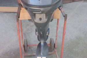 Motore Yamaha 25 CV 4 tempi