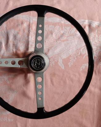 Volante vintage a razze per Innocenti Mini Cooper 