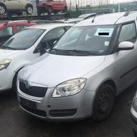 SKODA ROOMSTER 2006-2010 1.2 HTP Benzina