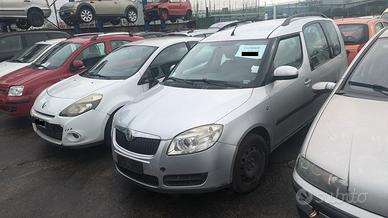 SKODA ROOMSTER 2006-2010 1.2 HTP Benzina
