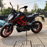 KTM 125 Duke - 2022