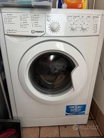 Lavatrice Indesit a Carica Frontale 6KG