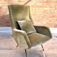 Poltrona di A. Morbelli per ISA Bergamo, anni '50