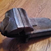 Morsa parallela da banco in ghisa