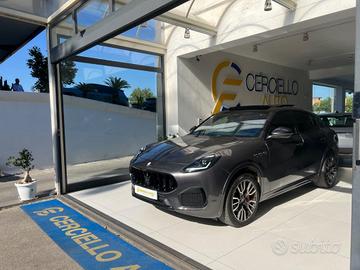 MASERATI Grecale MHEV 330 CV AWD Modena tetto da