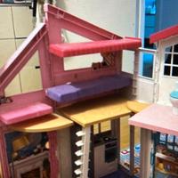 Casa barbier malibu house + VESTITI KEVIN