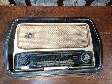 radio d'epoca Magnadyne FM40 