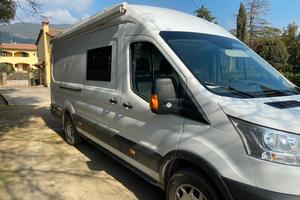 Ford Transit camperizzato uso sportivo