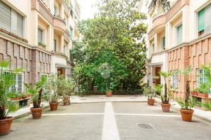 2 LOCALI A ROMA