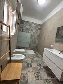 N.1 camera con cucina e bagno zona centro