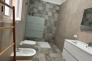 N.1 camera con cucina e bagno zona centro