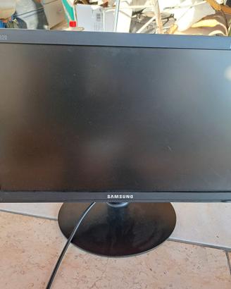 MONITOR PC 19
