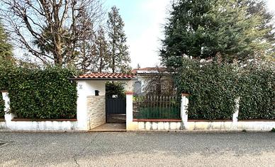 VILLA SINGOLA A CAMPARADA