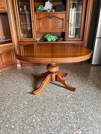 Mobile cucina con tavolo