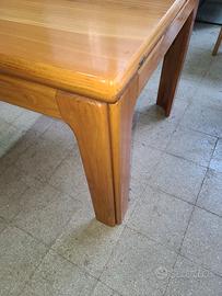 tavolo apribile in legno massello