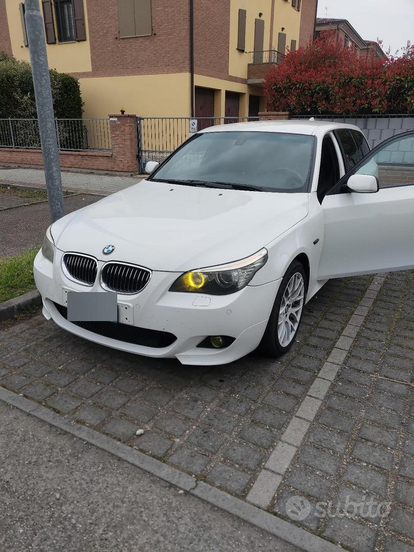 BMW 5 Series 2009 photo 2