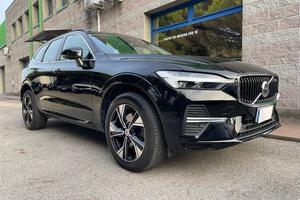 VOLVO XC60 2.0 B4 AWD AUTOMATICA CERCHI DA 20" F