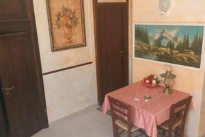 Camere e appartamento vicino Tropea