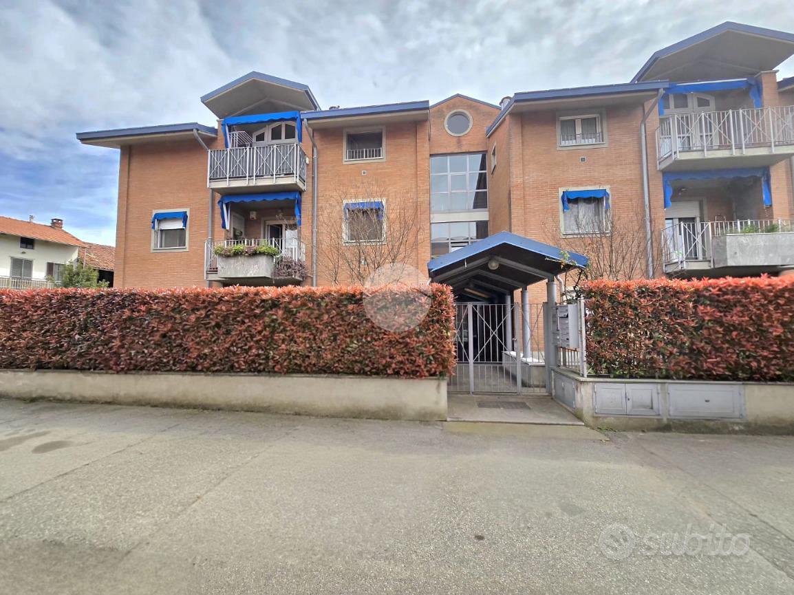 Apartment in Montanaro, Torino - Vista 3