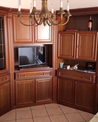 Mobile soggiorno classico ad angolo in legno – Par