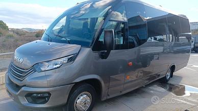 Minibus Nuovo Iveco Indcar Wing