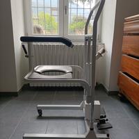 Sollevatore elettrico per disabili