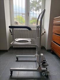 Sollevatore elettrico per disabili