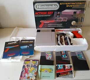 Nintendo NES originale + Pistola Zapper + 3 giochi