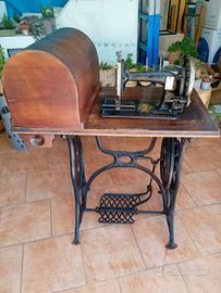 2 macchine da cucire antiche