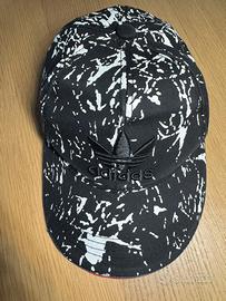 Lotto 3 cappelli Adidas e Nike Dri-FIT