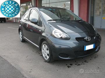 Toyota Aygo 1.0 12V VVT-i 5 porte