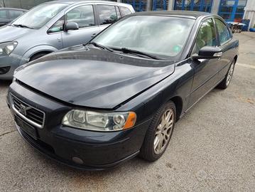 Ricambi VOLVO S60 2400cc diesel del 2010