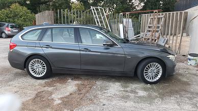 BMW 318d Touring Luxury