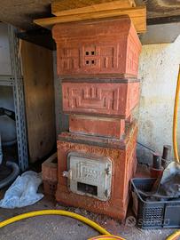 Stufa a legna in terracotta "Becchi Forlì"