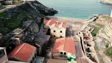 Casa indipendente su due livelli a pochi passi dal