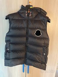 smanicato moncler