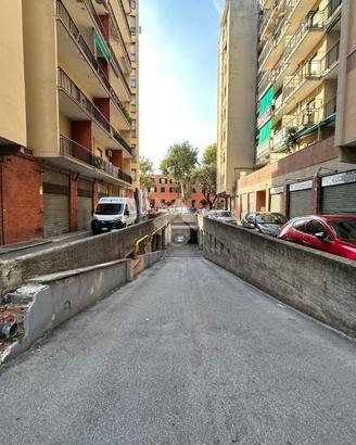 POSTO AUTO A GENOVA