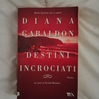 Diana Gabaldon, Destini Incrociati, Outlander Saga