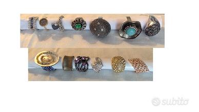 Anelli di bigiotteria