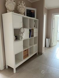 Libreria Ikea