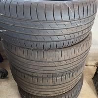 GOODYEAR EfficientGrip Performance 215/55 R17 94W