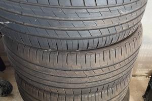 GOODYEAR EfficientGrip Performance 215/55 R17 94W