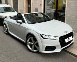 Audi TT cabrio 2.0 TFSI quattro S-Line **FULL**