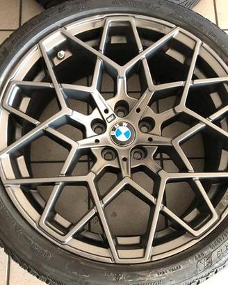 Cerchi in lega 19 per bmw serie 5 G30 con termiche