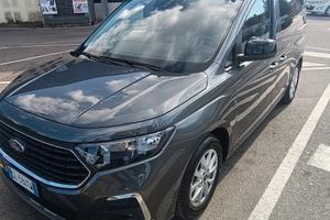 Ford tourneo connect 