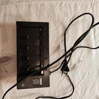 Caricatore/Caricabatterie per pile ricaricabili