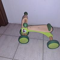 triciclo in legno