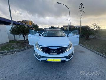 OFFERTS KIA. Sportage serie3 2012, perciò trattabi