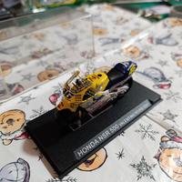 Modellino Honda NSR 500 - Valentino Rossi 2001